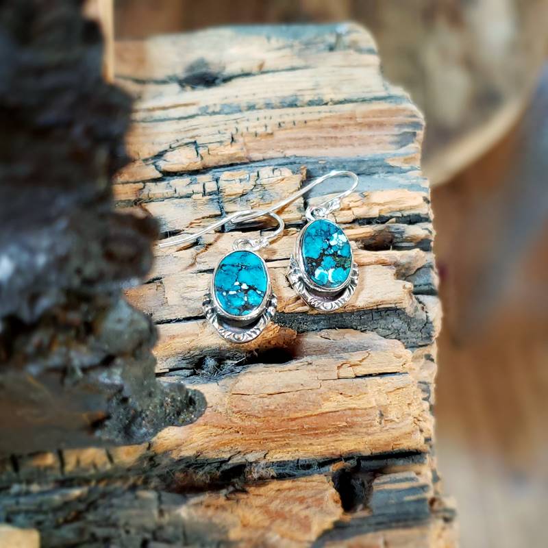Boucles d'oreilles turquoise véritable Ko Ko Boucles d'oreilles turquoise véritable Ko Ko