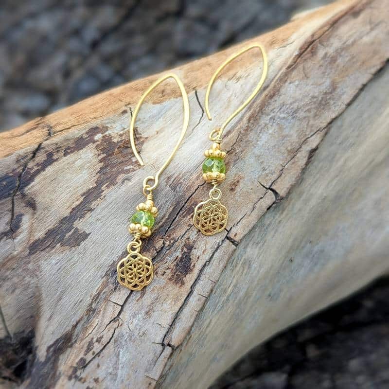 Boucles d'oreilles péridot GRAINE DE VIE