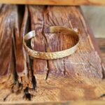 Bracelet jonc martelé or LÔ