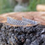 Boucles d'oreilles en argent martelé vintage