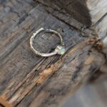 Bague ethnique en opale et argent